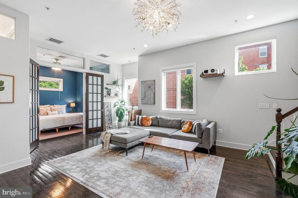 733 S 12TH STREET 200