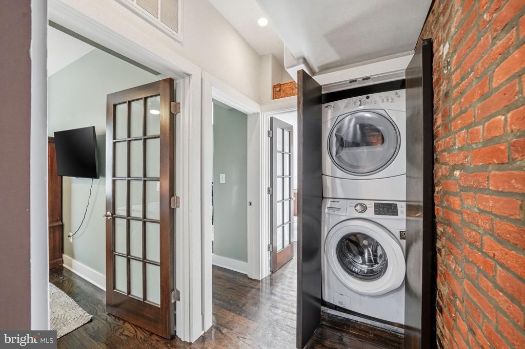 733 S 12TH STREET 200
