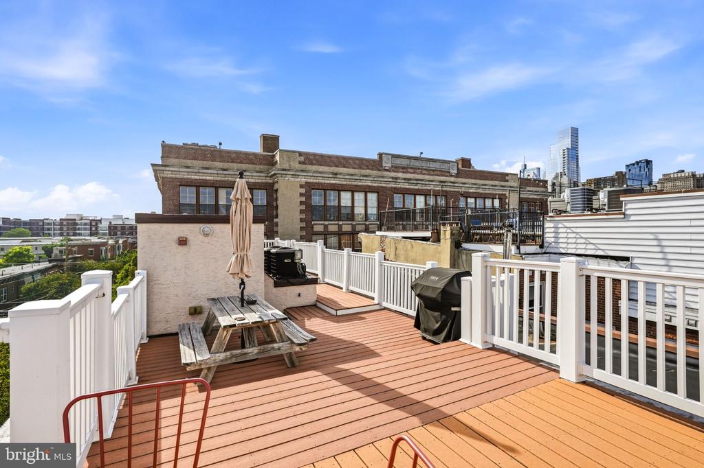 733 S 12TH STREET 200