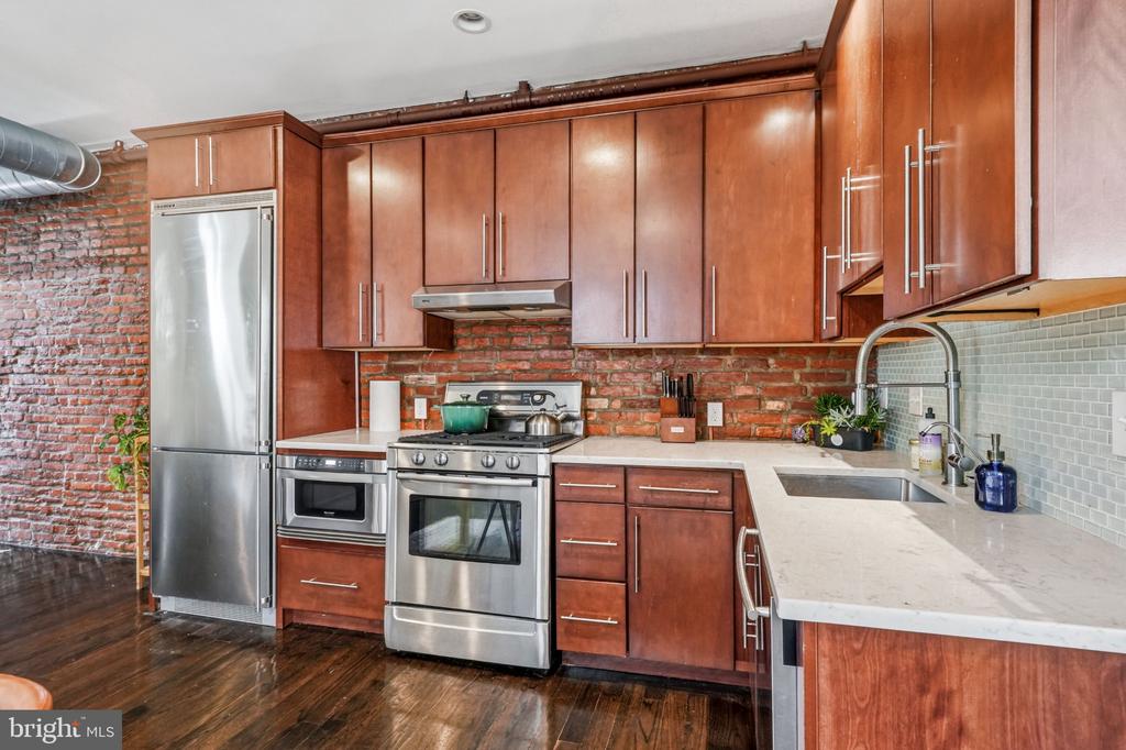 733 S 12TH STREET 200