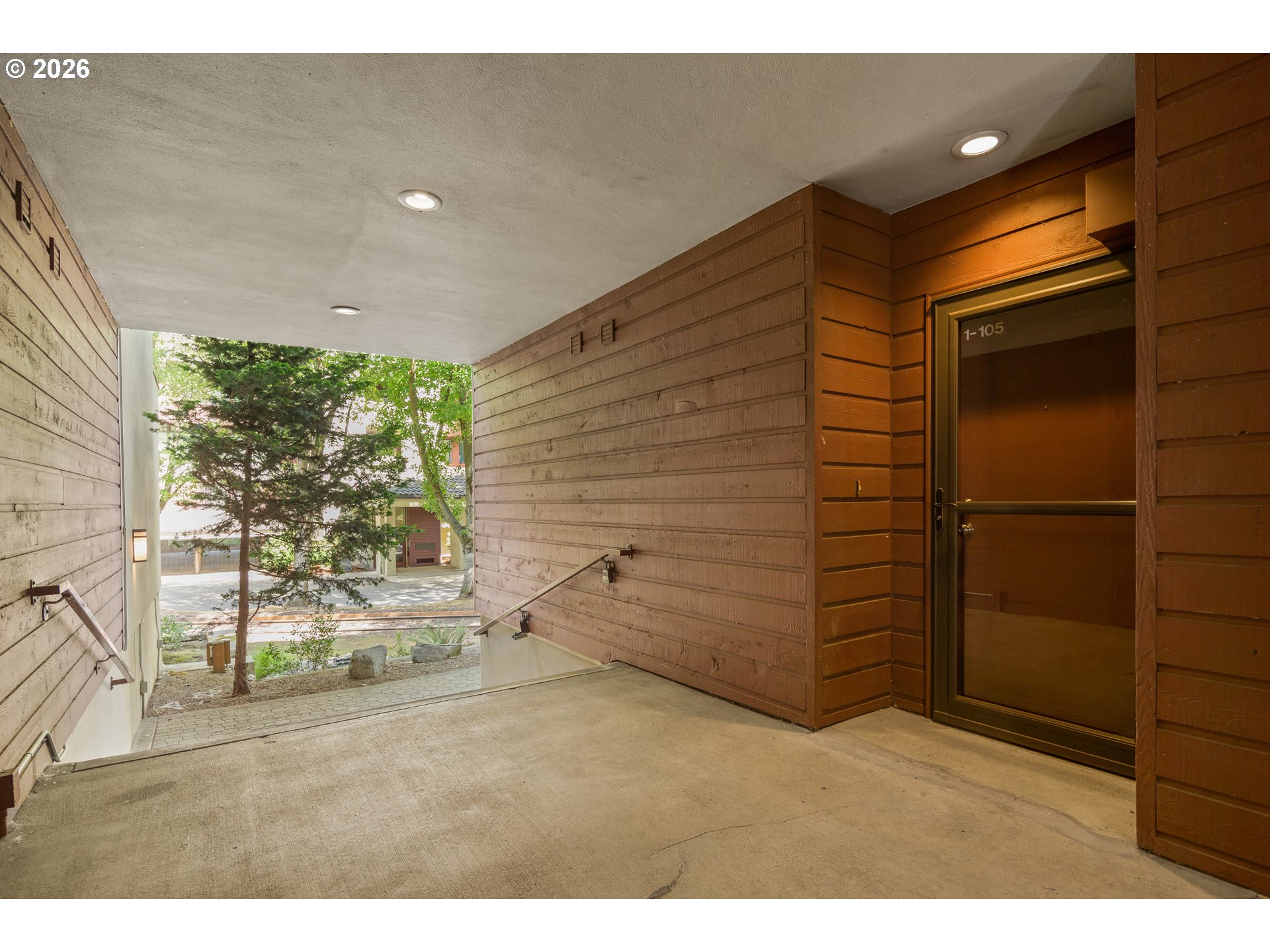 5250 S LANDING DR 105B1
