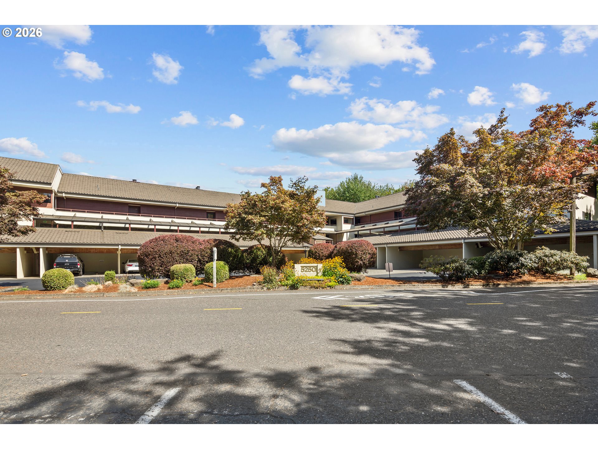 5250 S LANDING DR 105B1