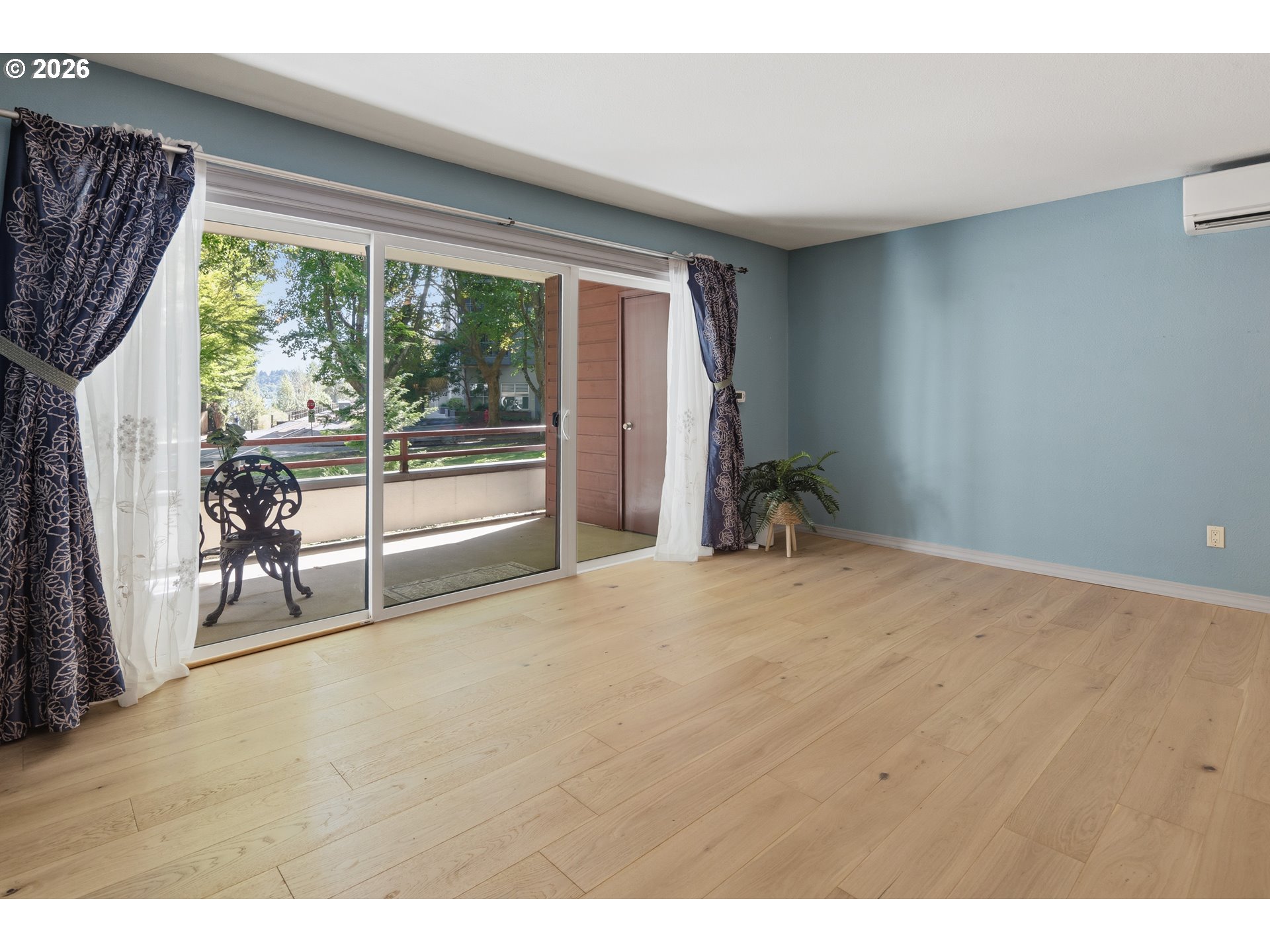 5250 S LANDING DR 105B1