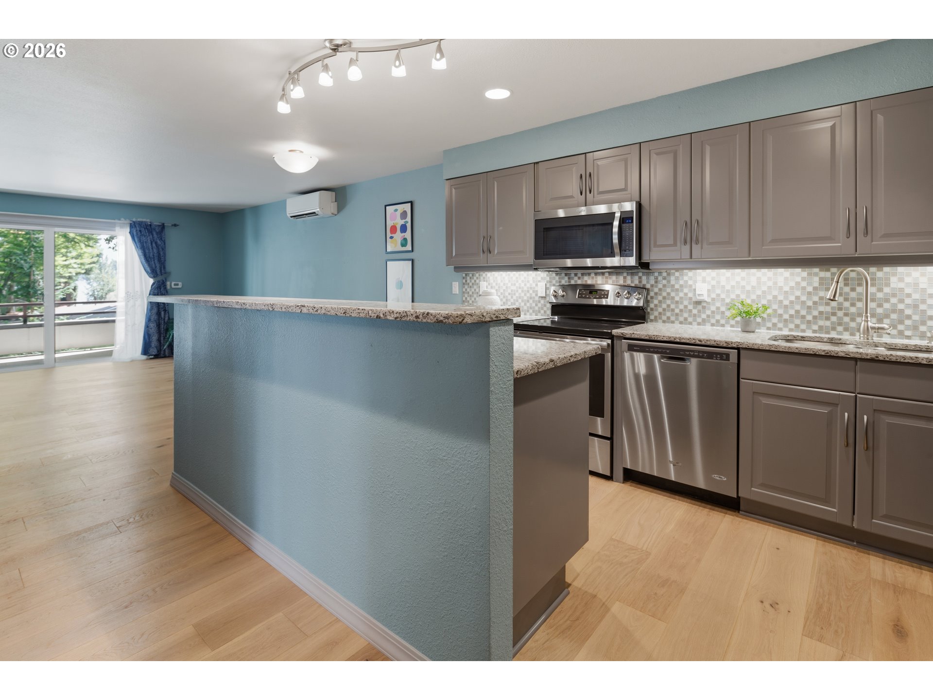 5250 S LANDING DR 105B1