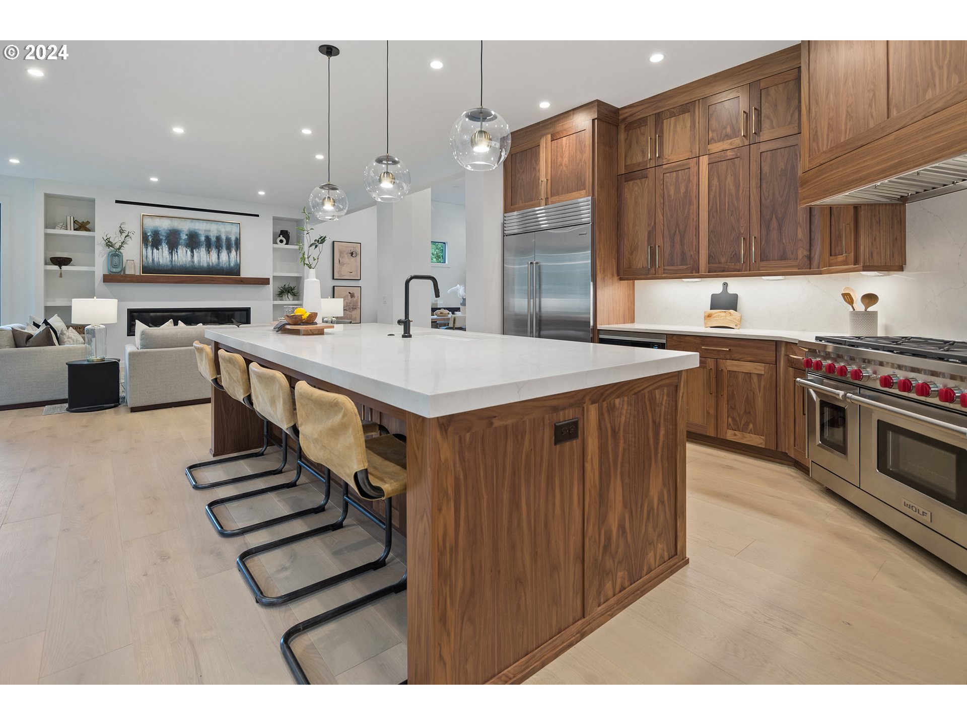 18015 CARDINAL DR