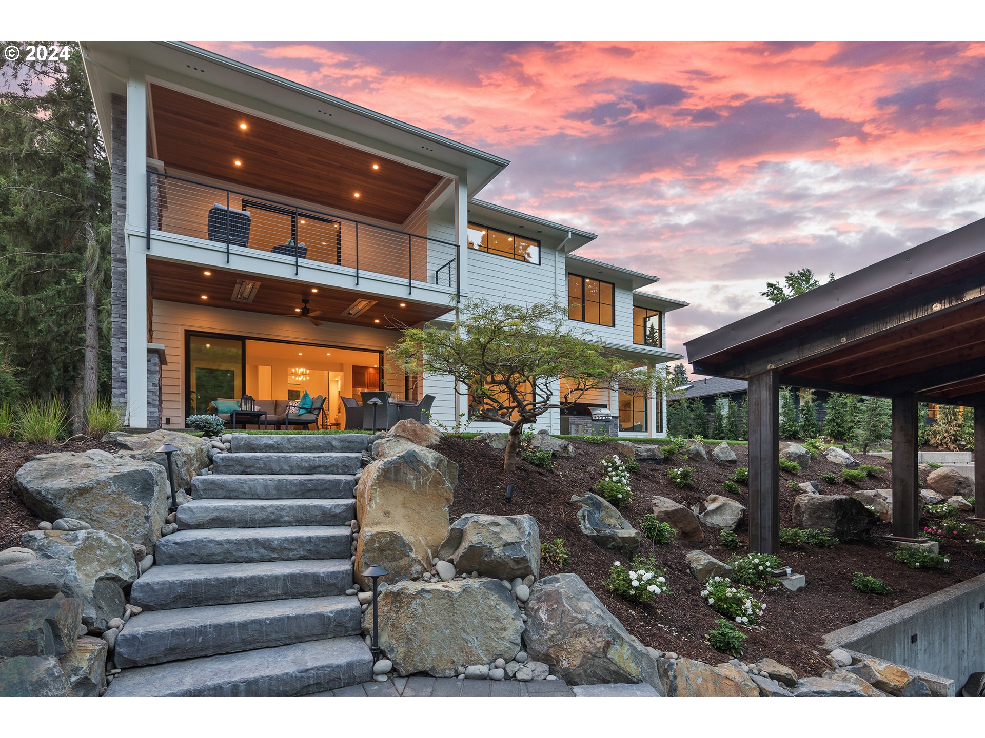 18015 CARDINAL DR