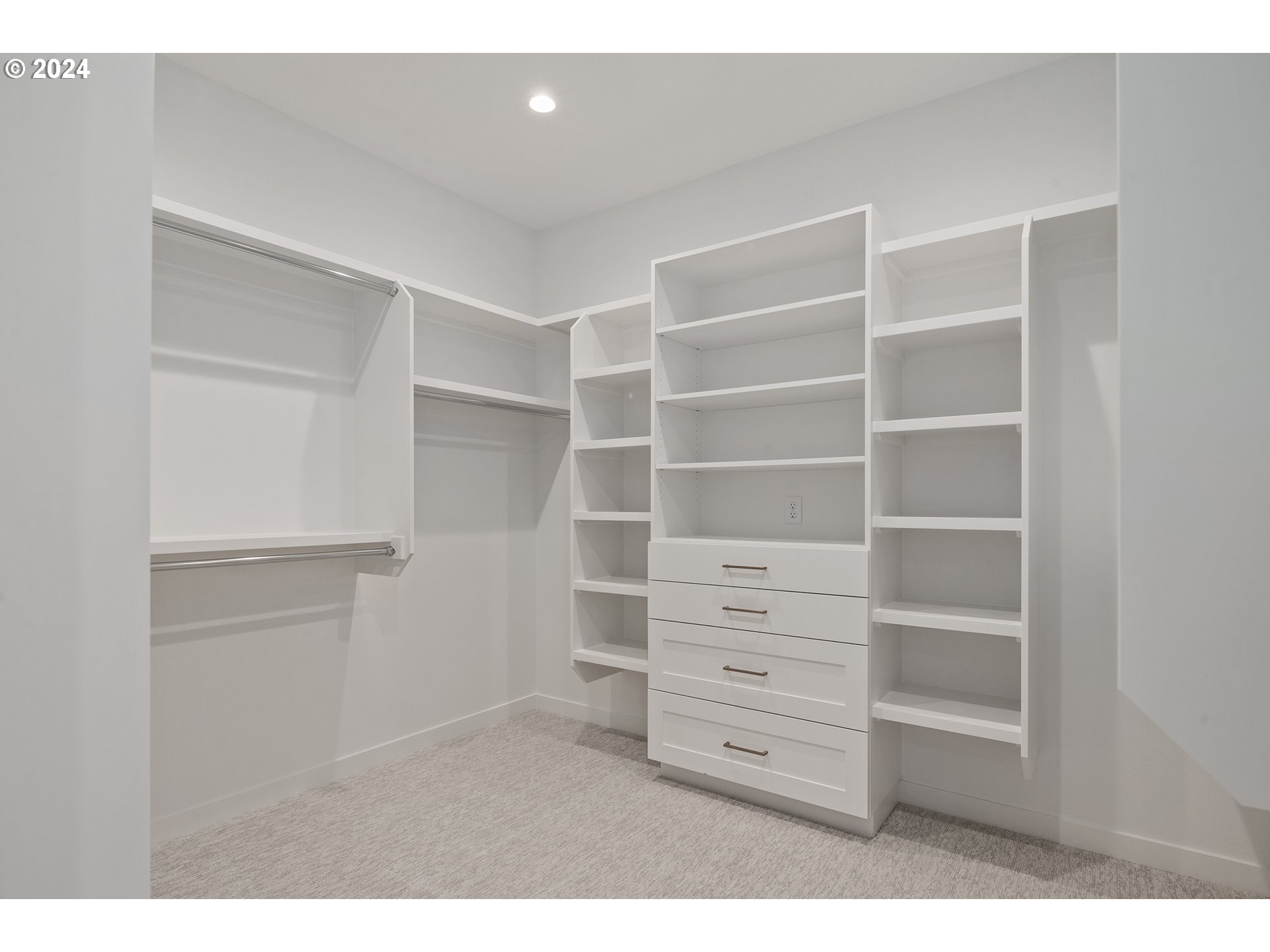 18015 CARDINAL DR