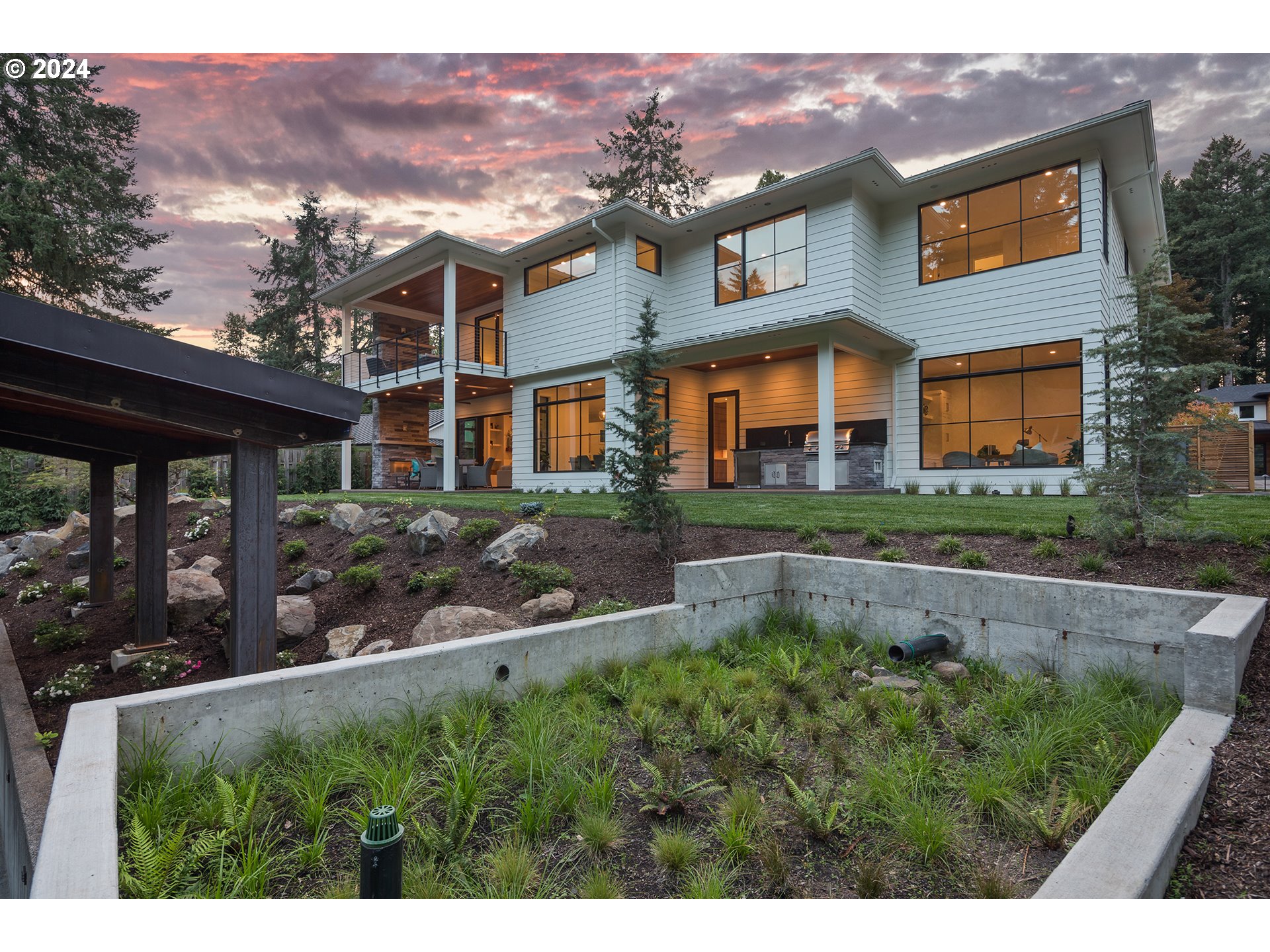 18015 CARDINAL DR