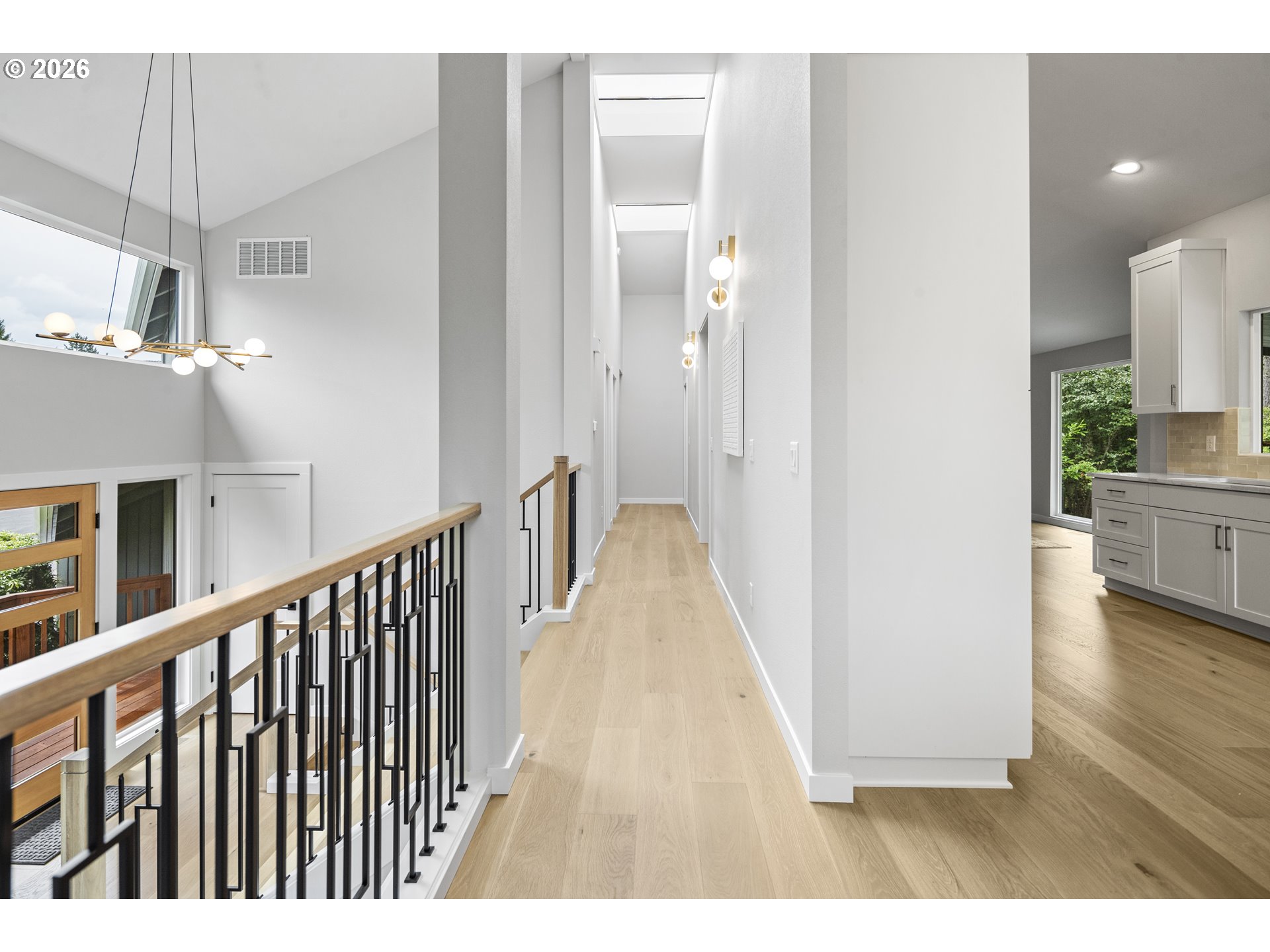 1410 WOODLAND TER