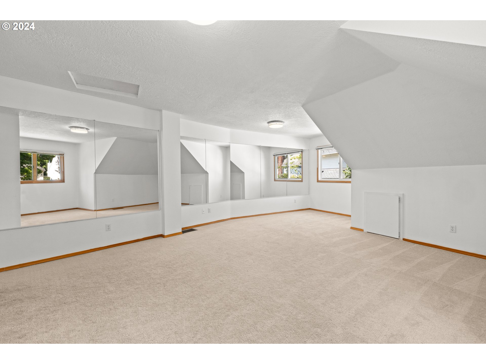 13551 SOUTHWOOD CT