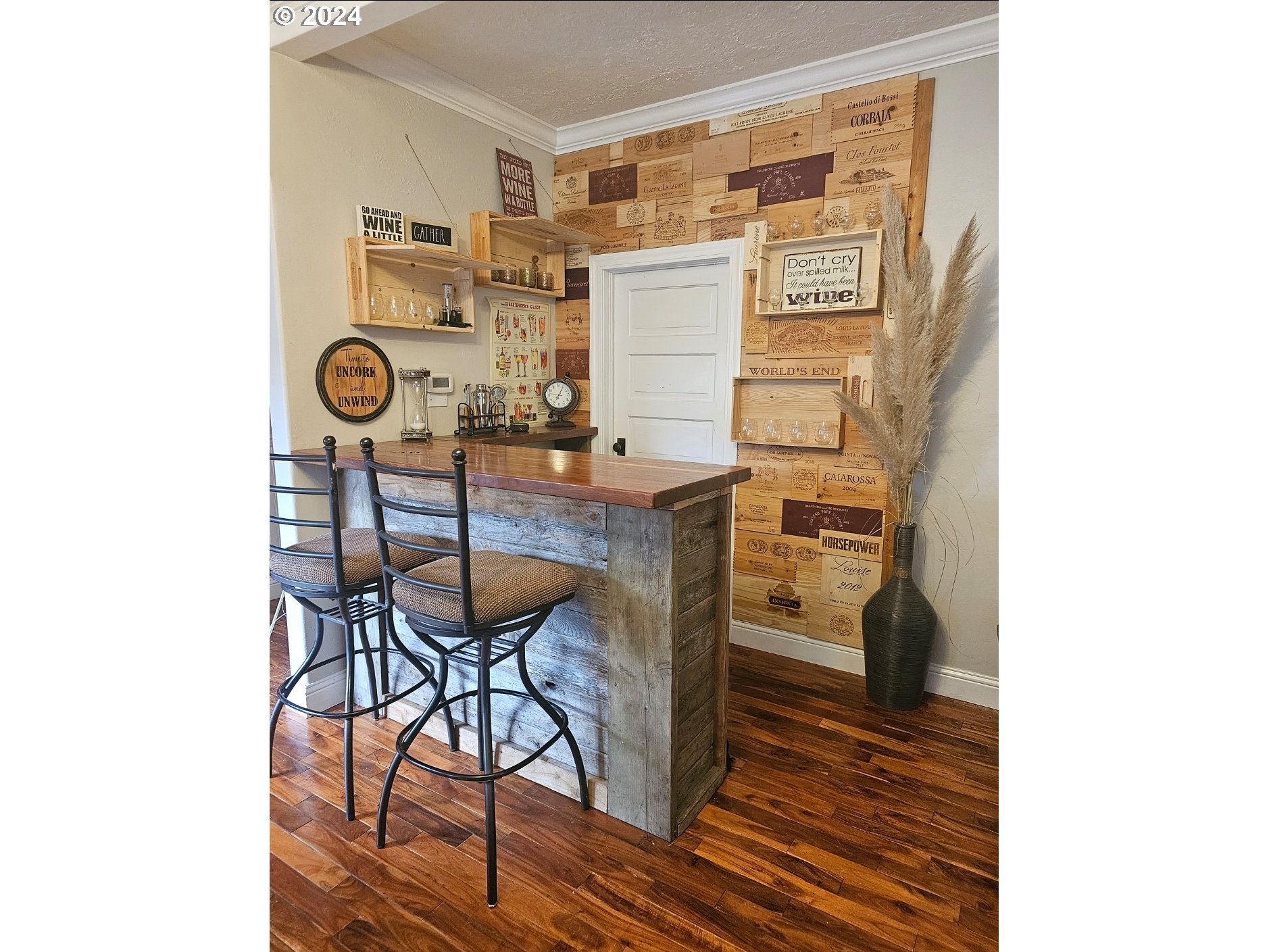 315 LINDGREN DR