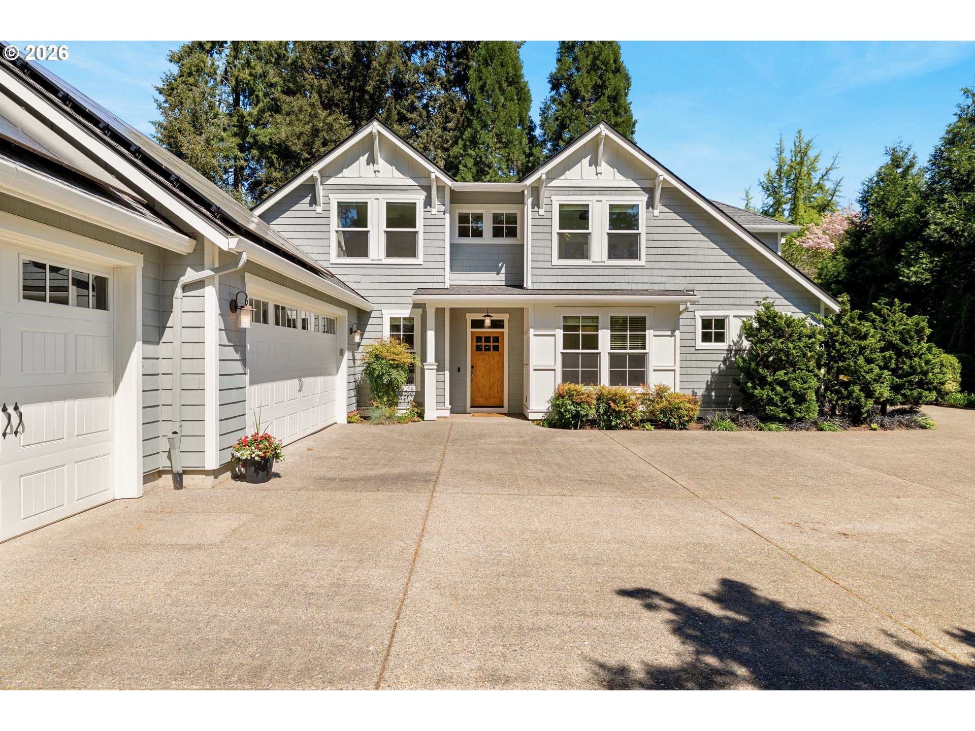 4579 UPPER DR