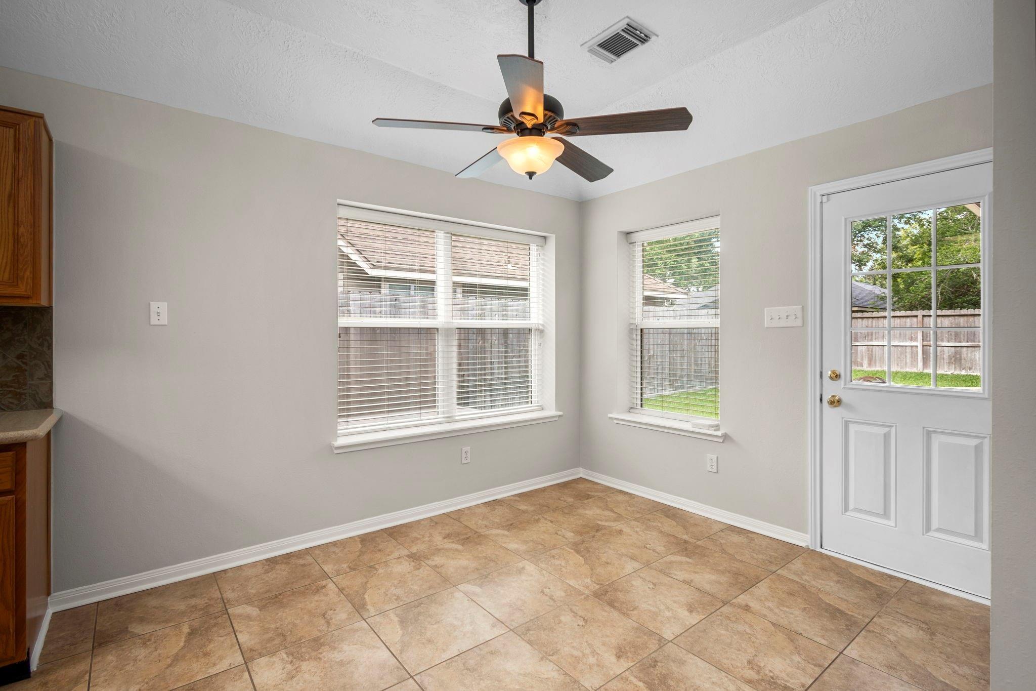 1927 Enchanted Park Drive