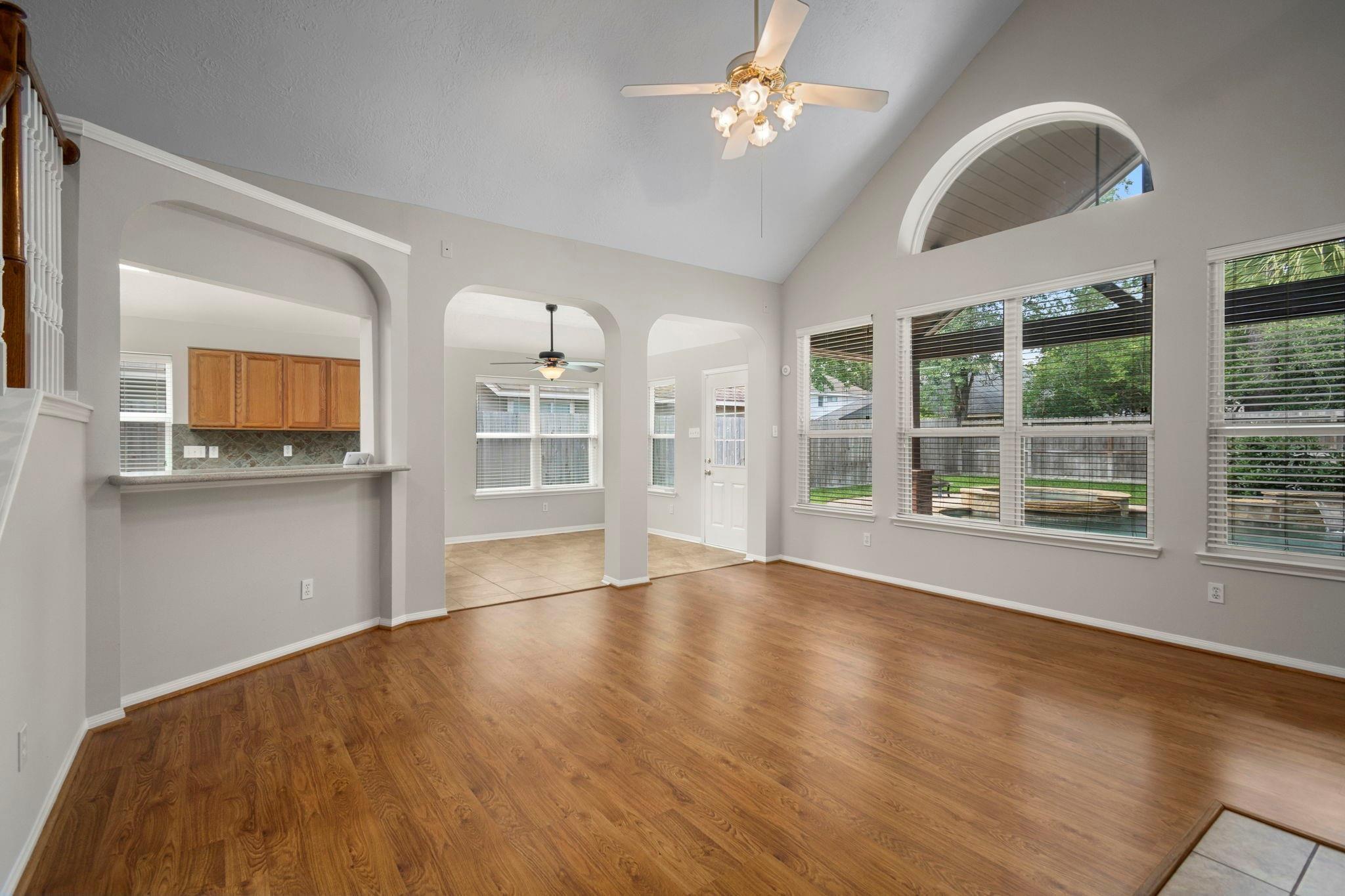 1927 Enchanted Park Drive