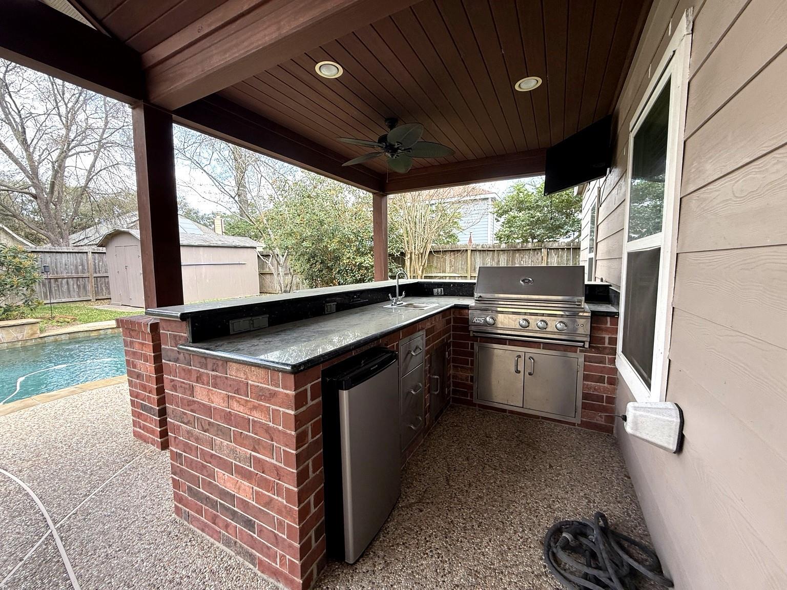 1927 Enchanted Park Drive