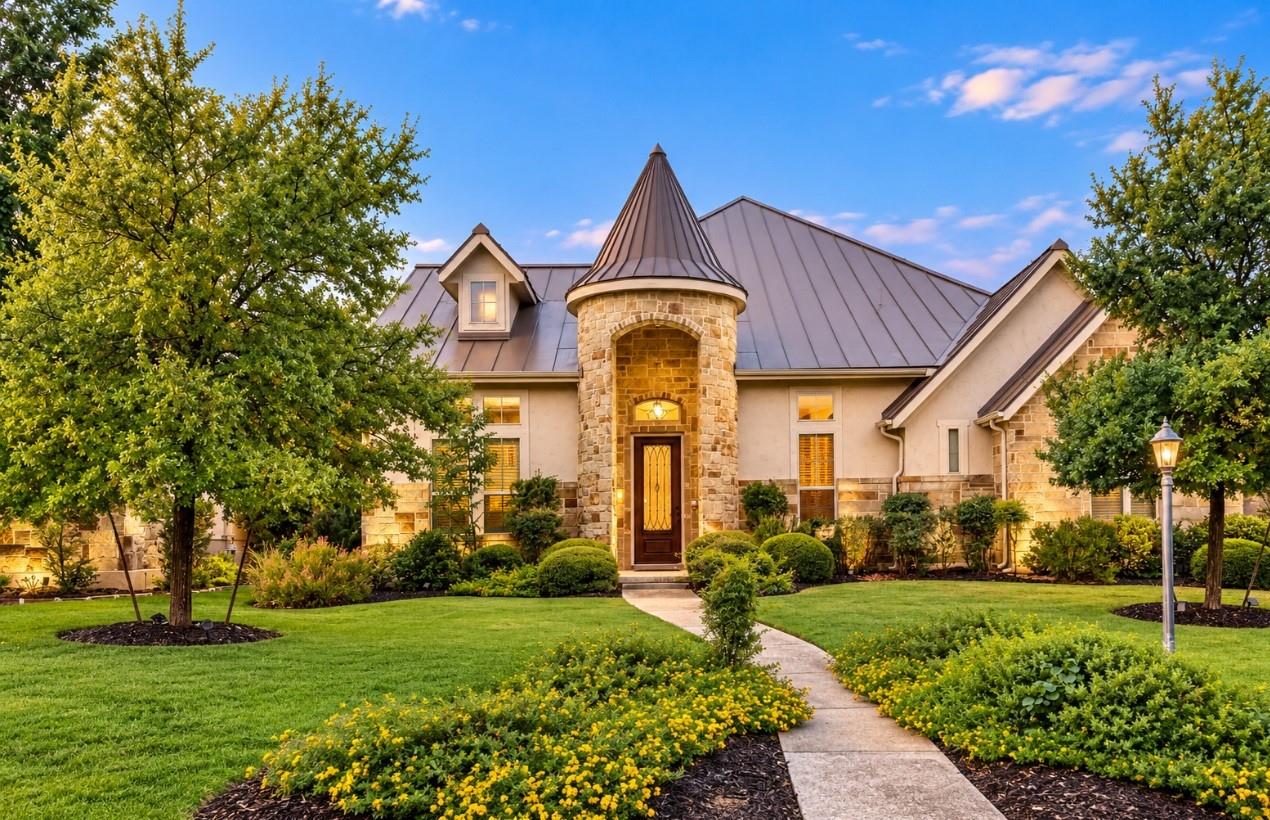 42 Avalon Park