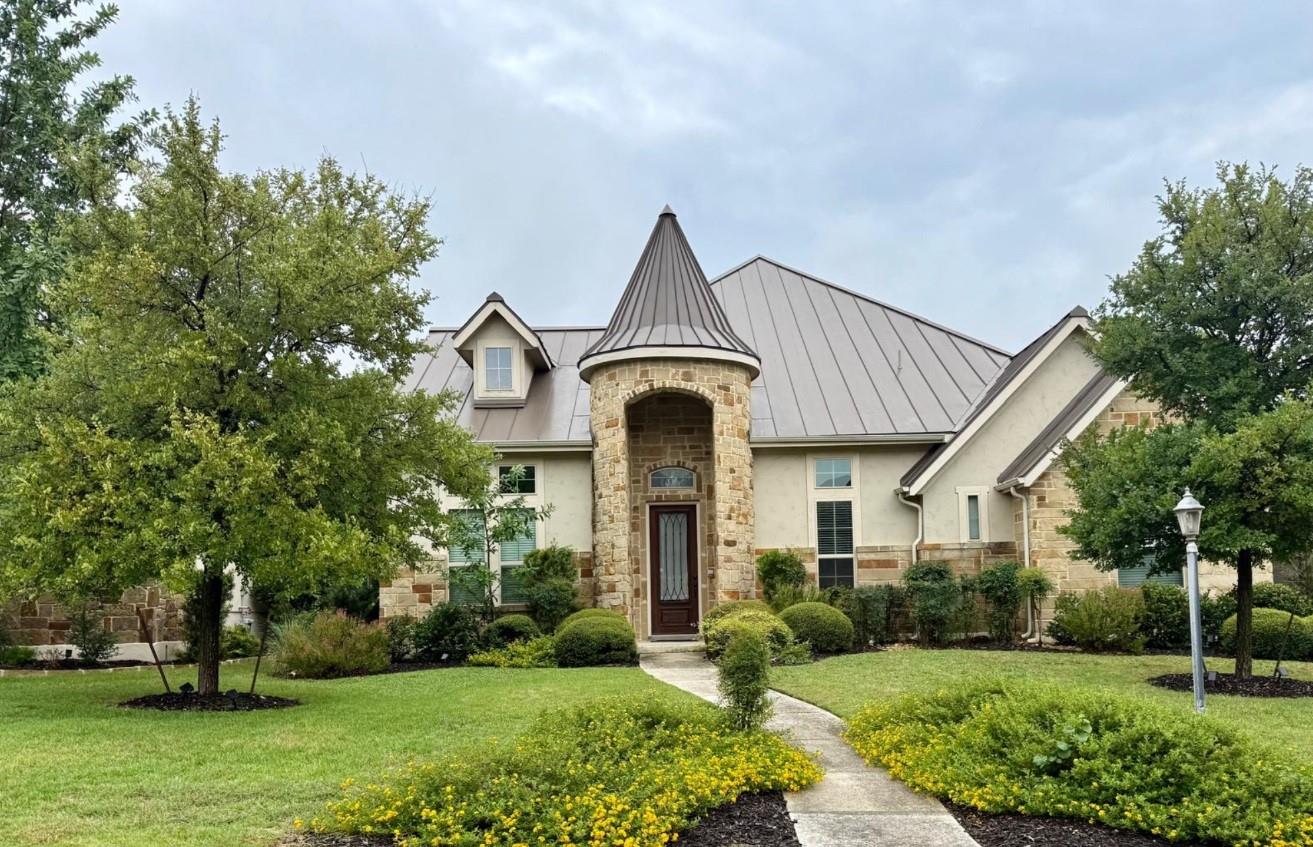 42 Avalon Park