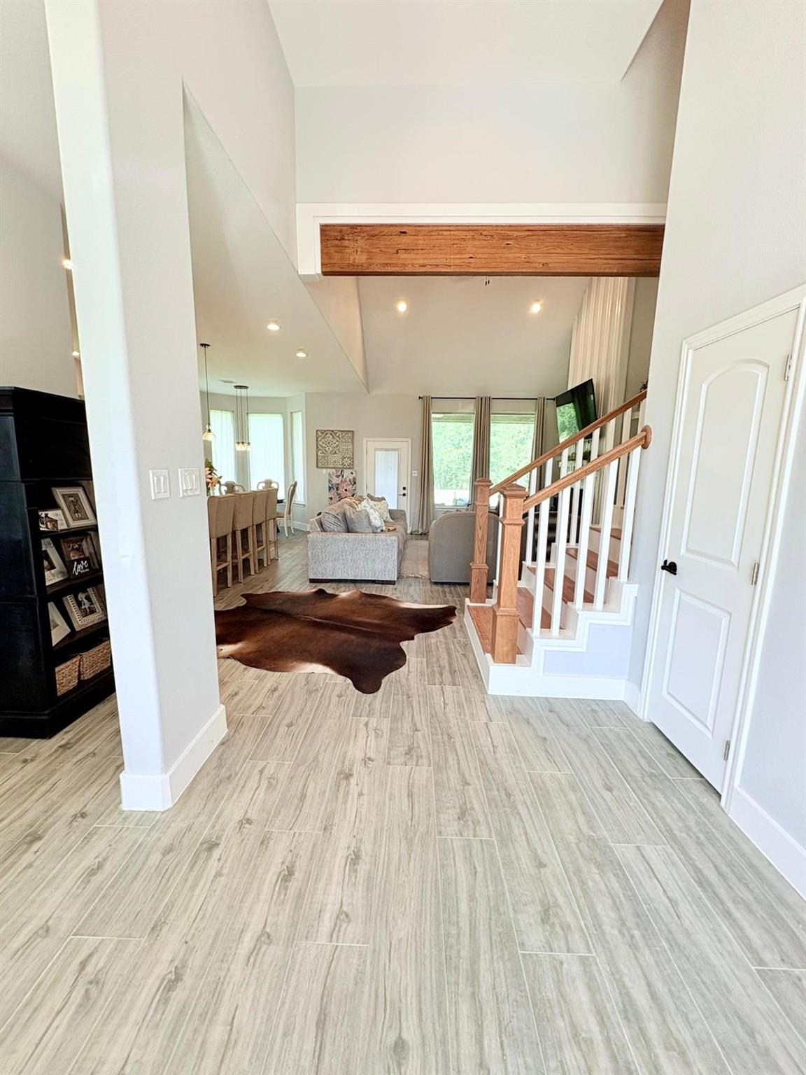 55 Ruskin Drive W