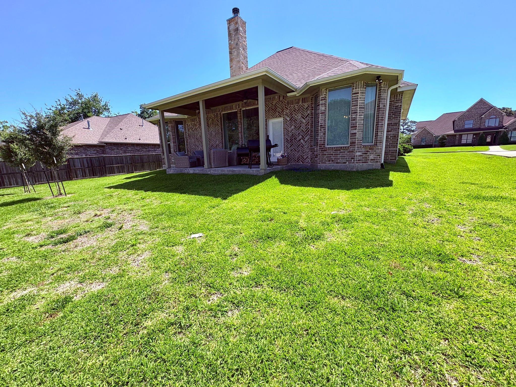 55 Ruskin Drive W