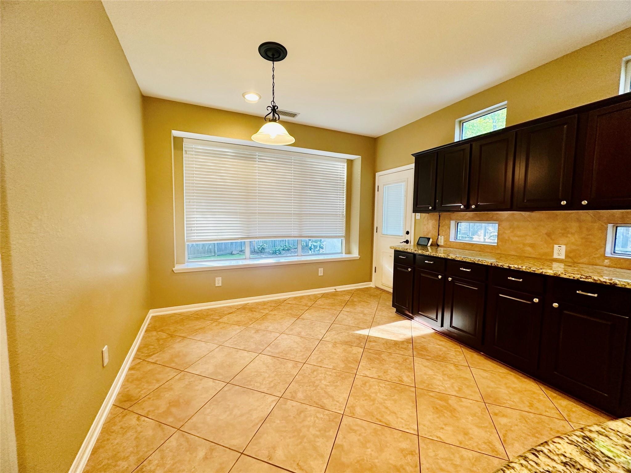 3 W Greenhill Terrace Place