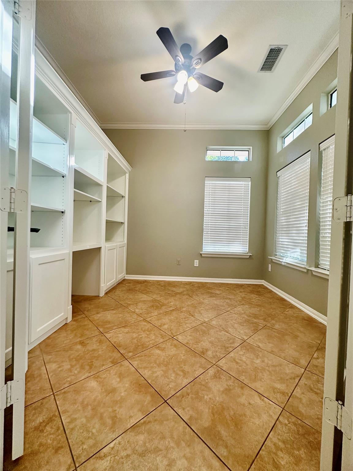 3 W Greenhill Terrace Place