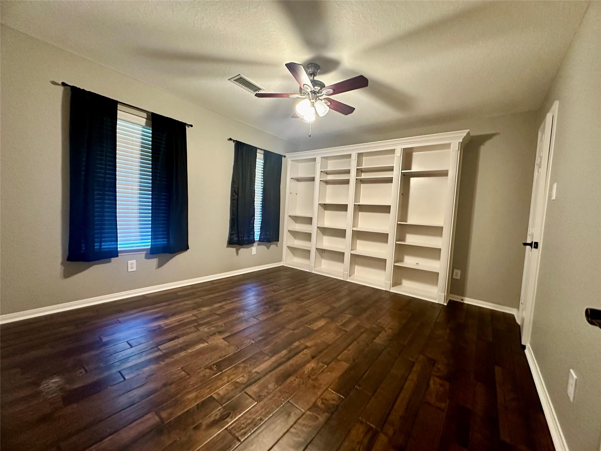 3 W Greenhill Terrace Place