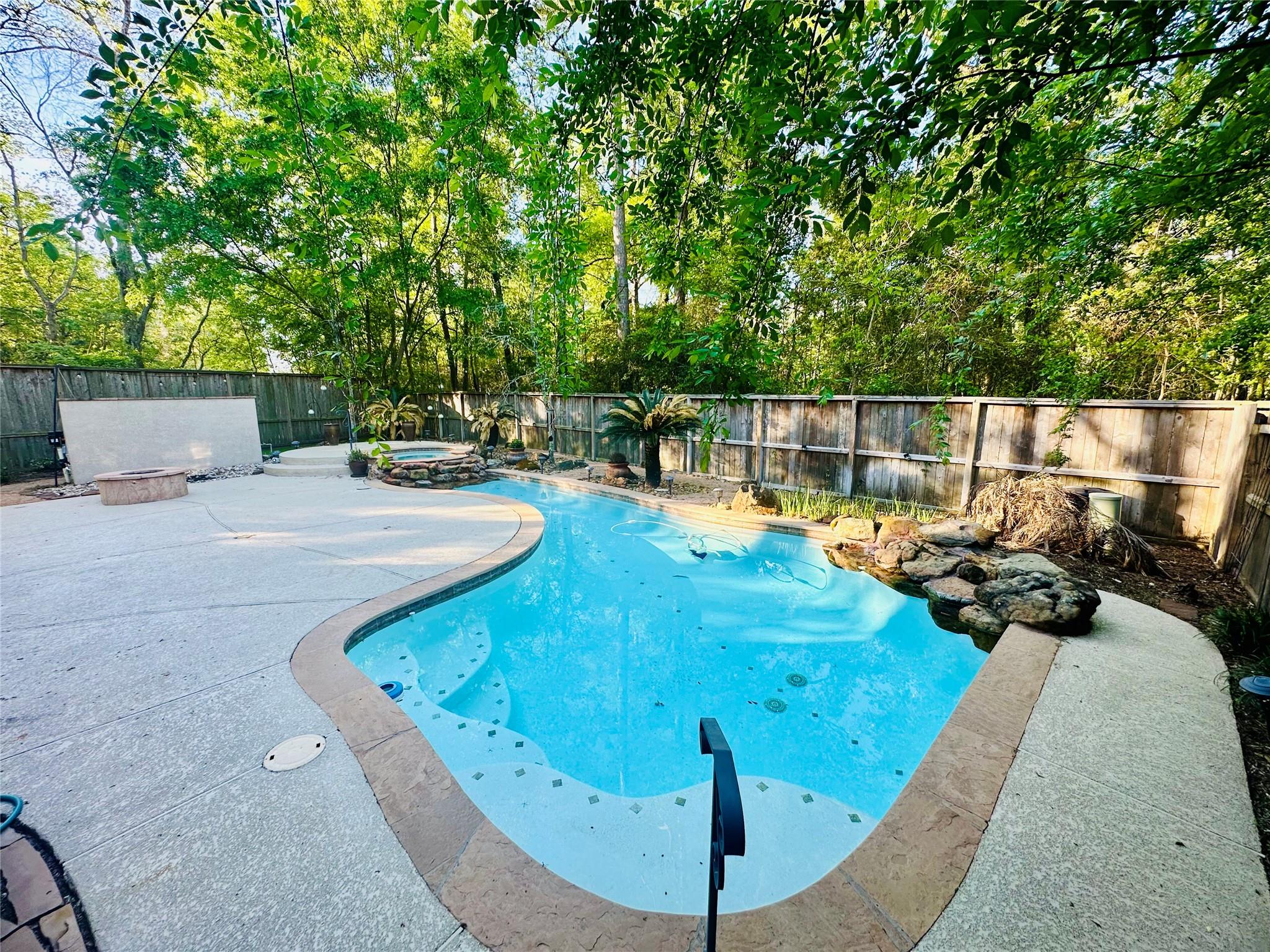 3 W Greenhill Terrace Place