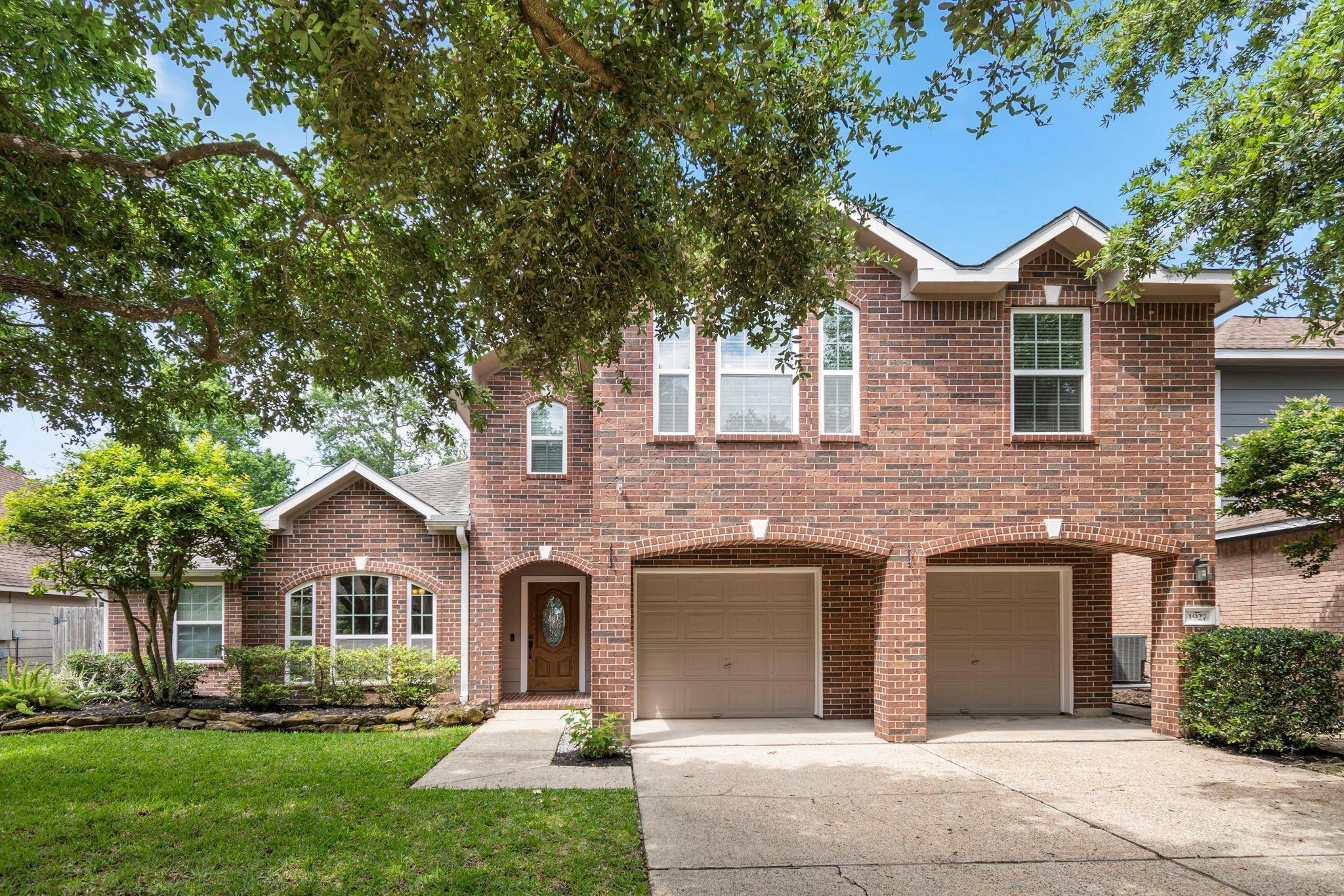 1927 Enchanted Park Drive, Spring