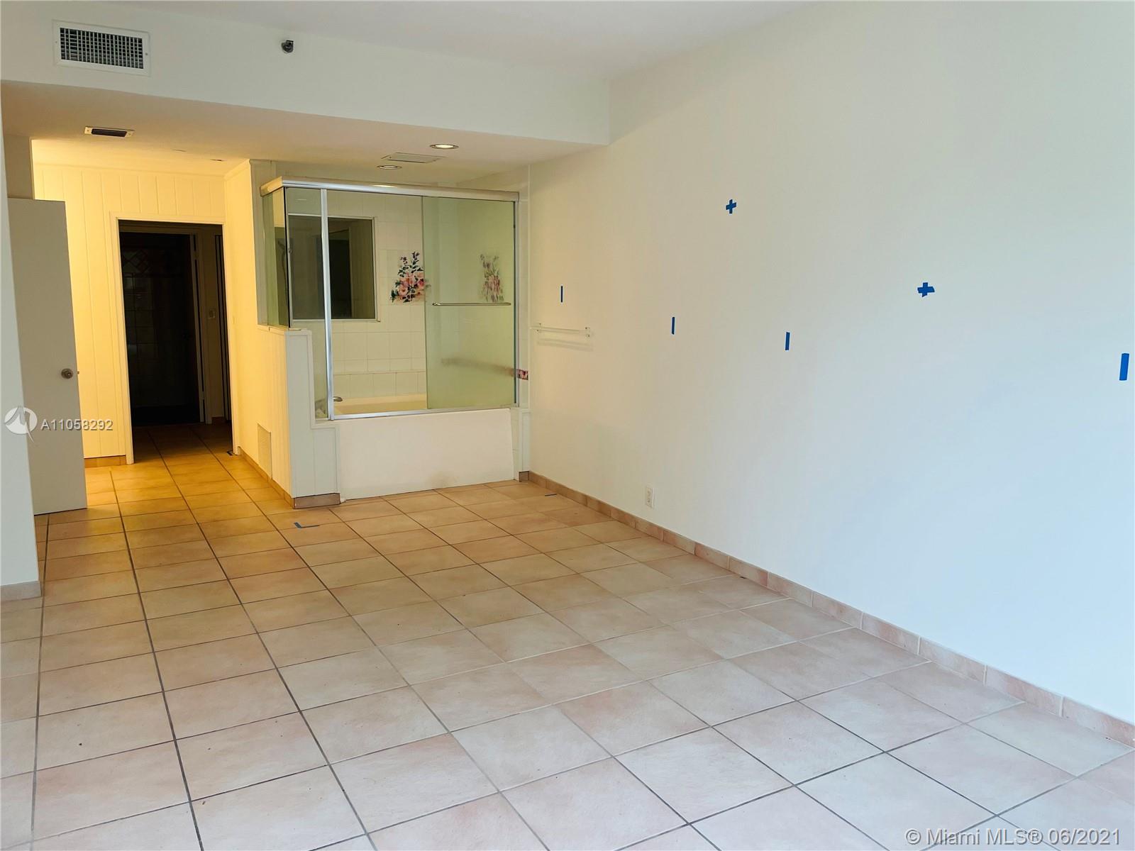 151 Crandon Blvd Unit: 241
