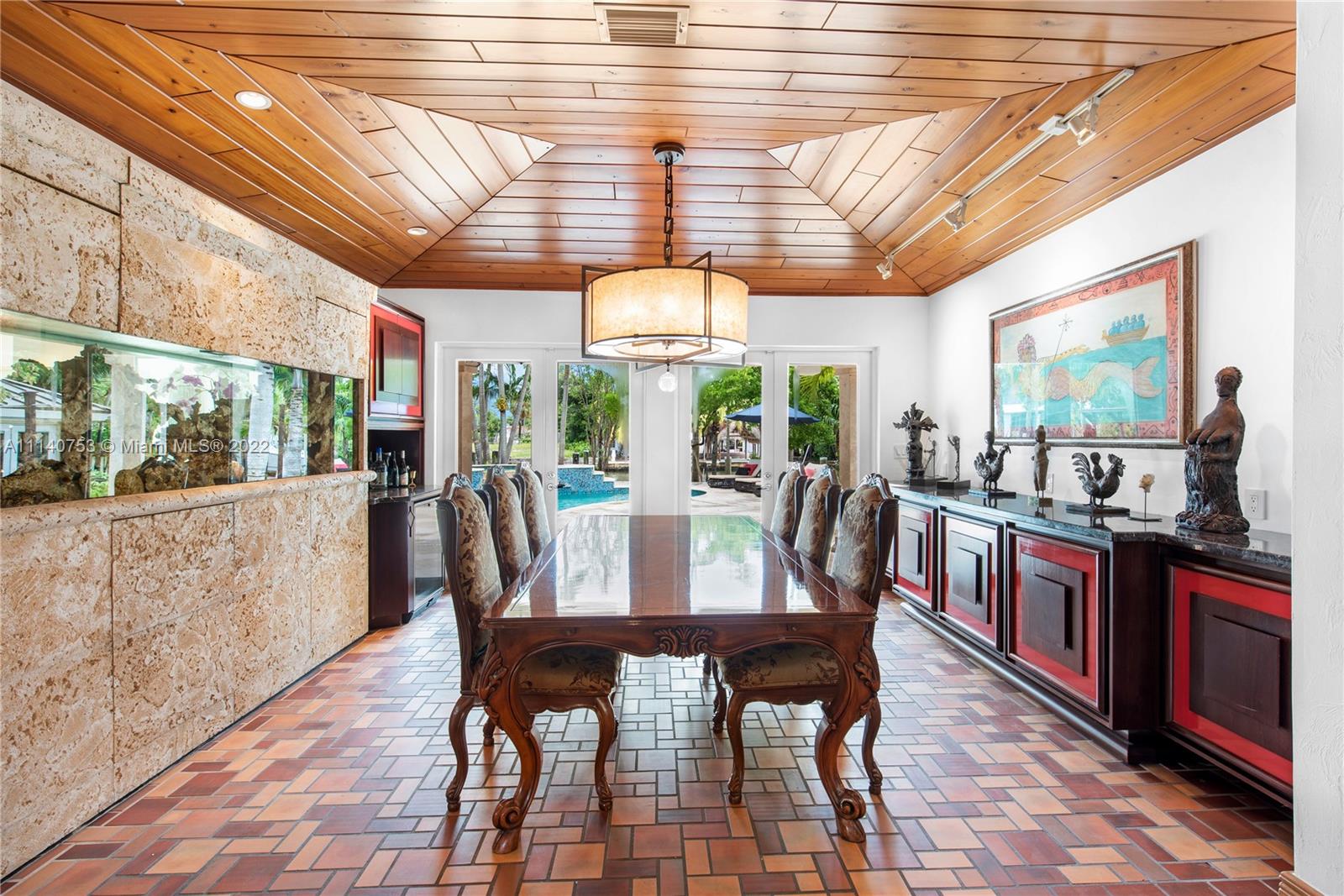 861 Belle Meade Island Dr