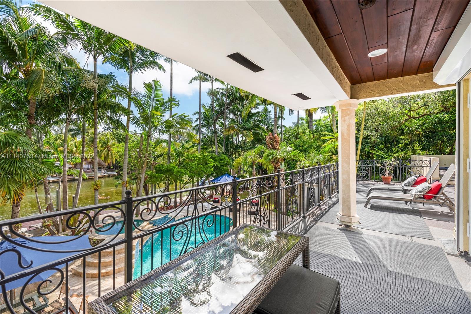861 Belle Meade Island Dr