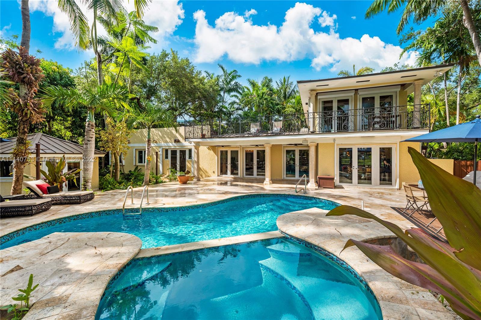 861 Belle Meade Island Dr