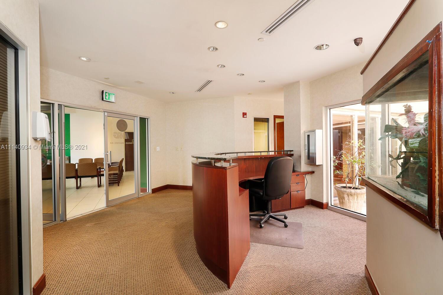 401 SW 42nd Ave Unit: 300