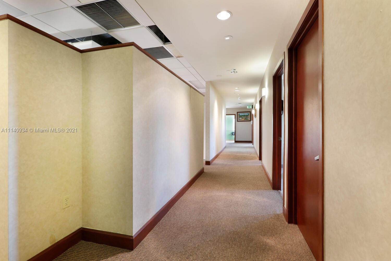 401 SW 42nd Ave Unit: 300