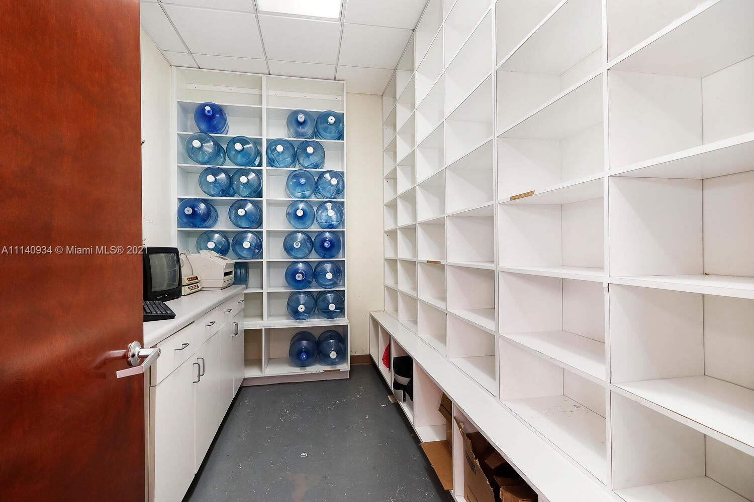 401 SW 42nd Ave Unit: 300