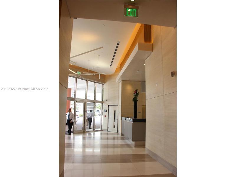 999 SW 1st Ave Unit: 2502