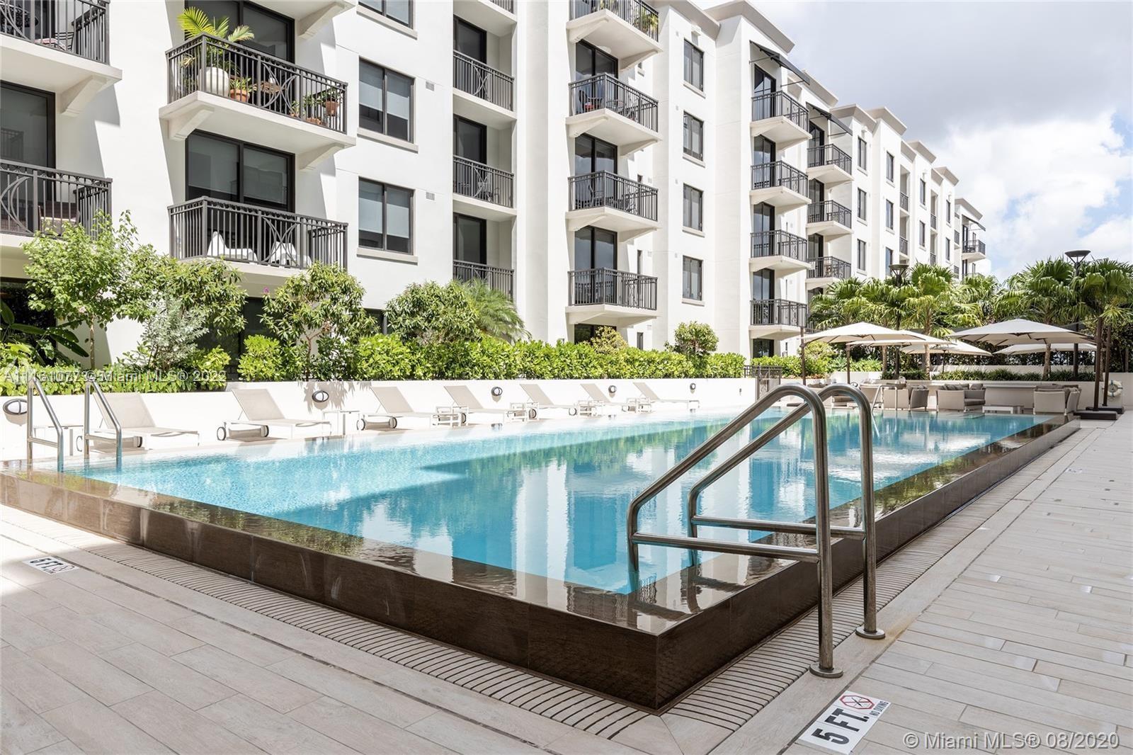 301 Altara Ave Unit: LPH905
