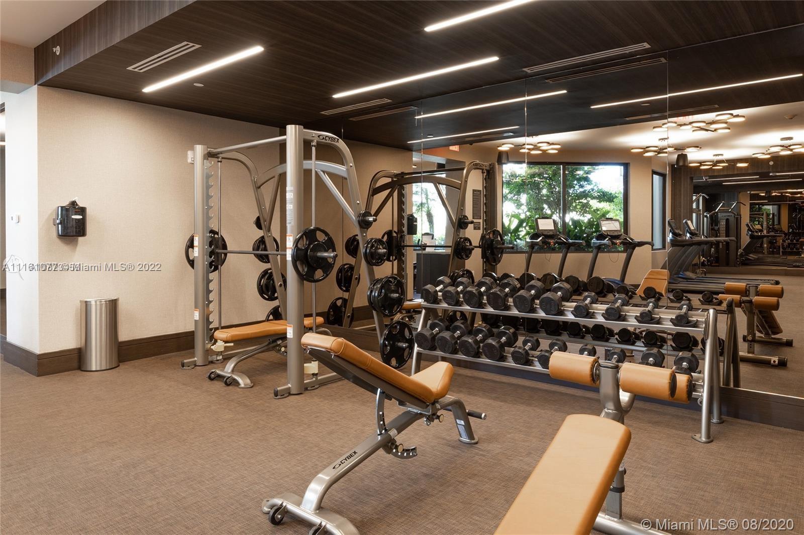 301 Altara Ave Unit: LPH905