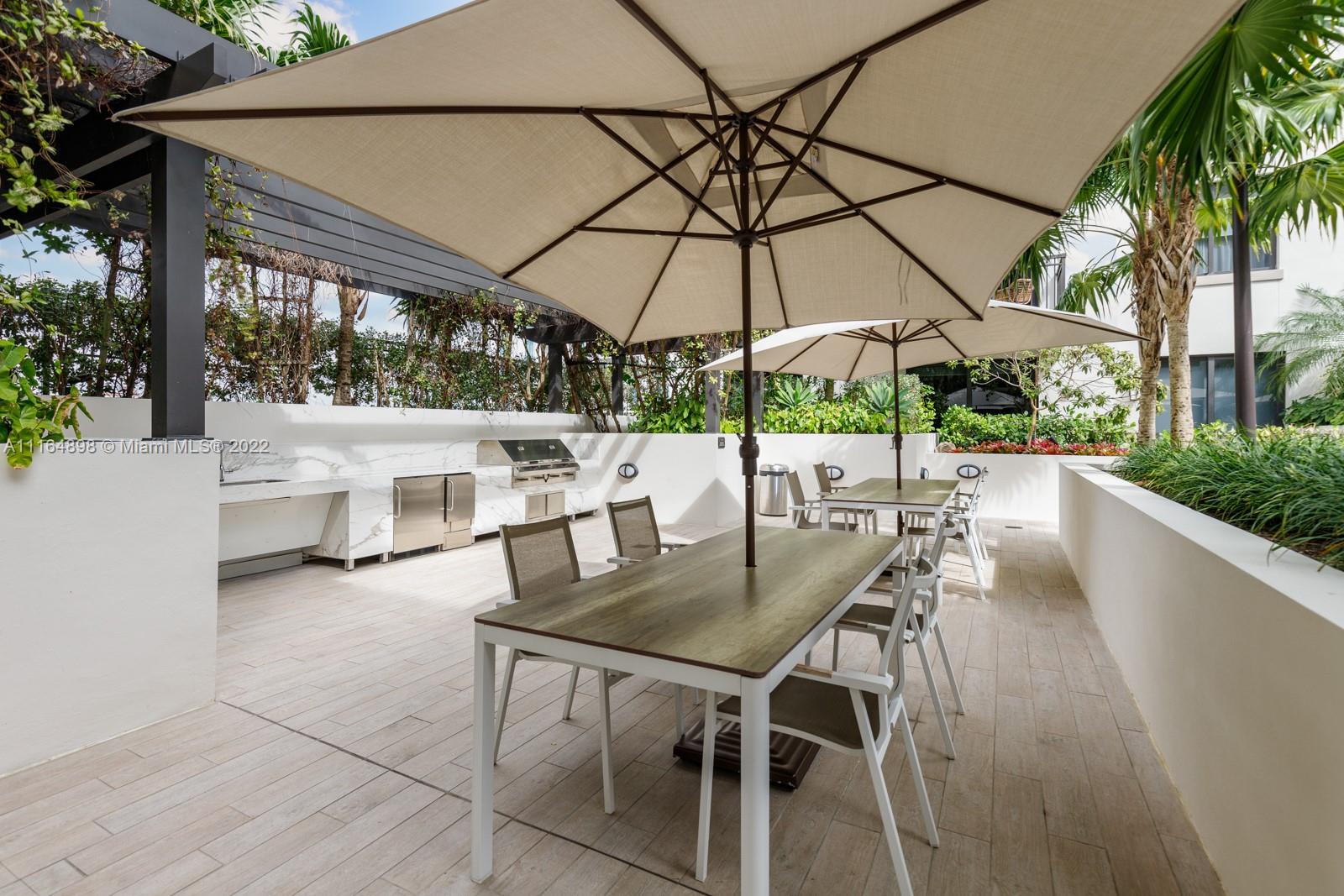 301 Altara Ave Unit: 606