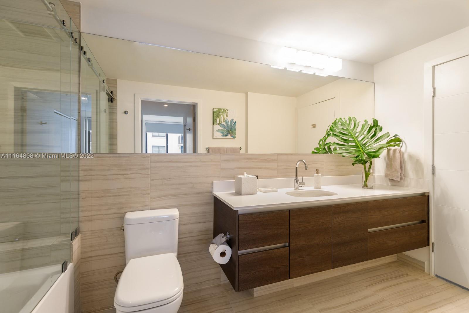 301 Altara Ave Unit: 606