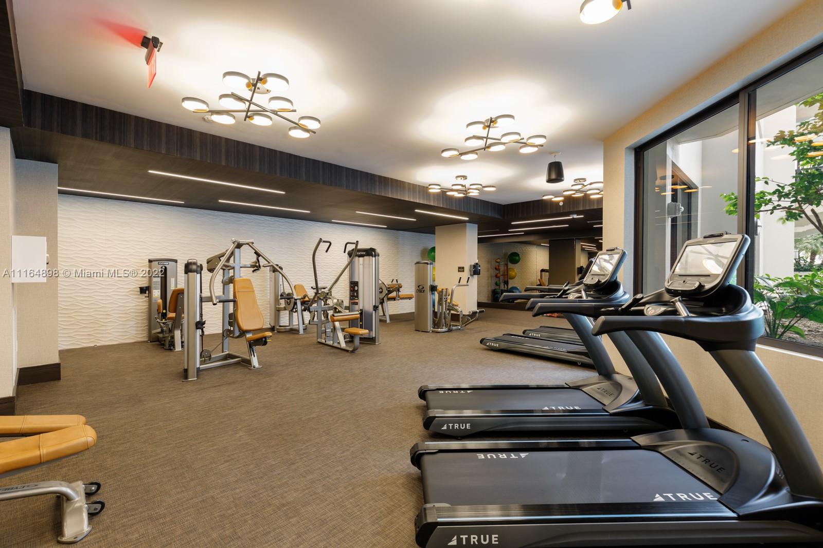 301 Altara Ave Unit: 606