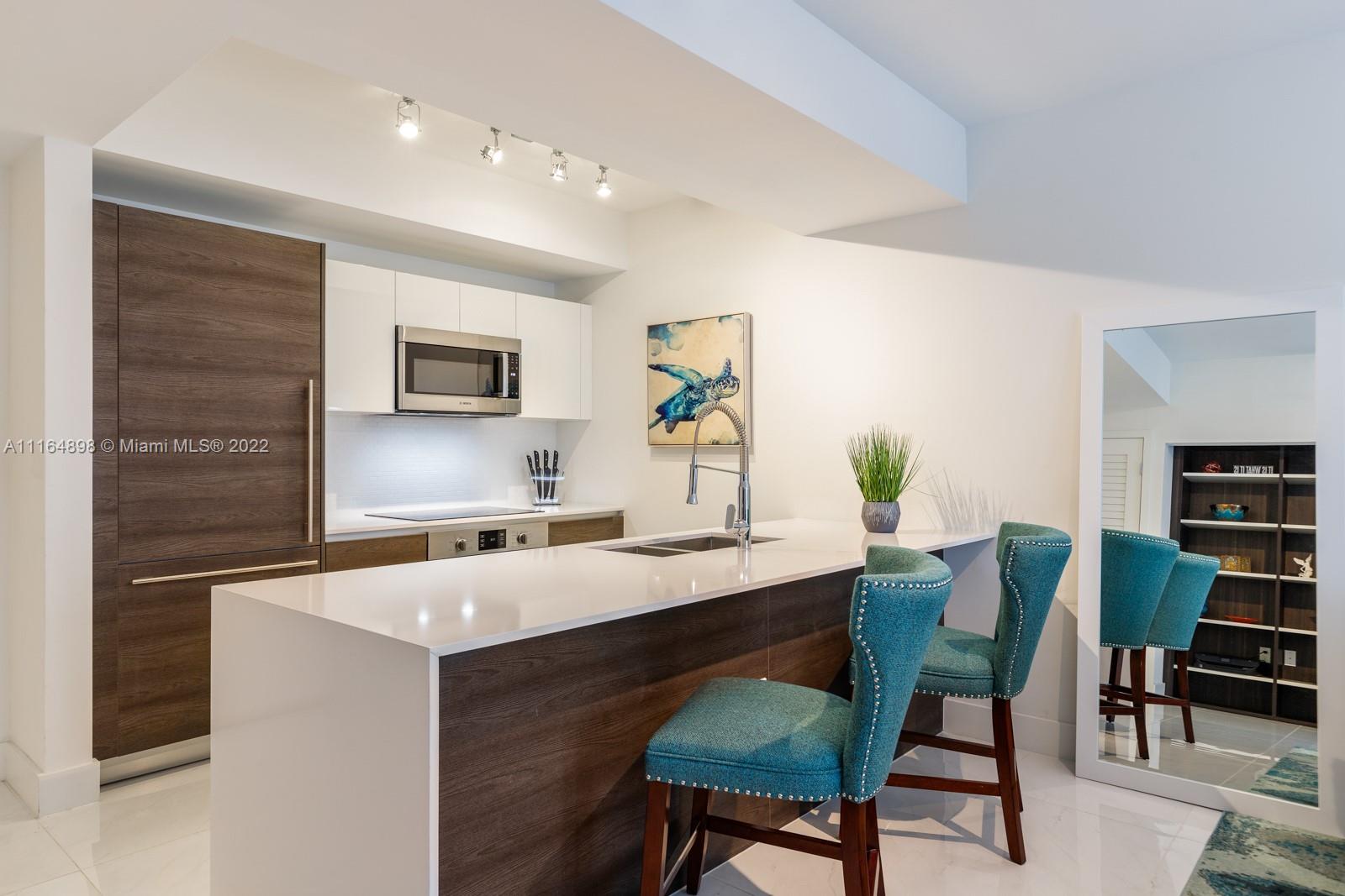 301 Altara Ave Unit: 606