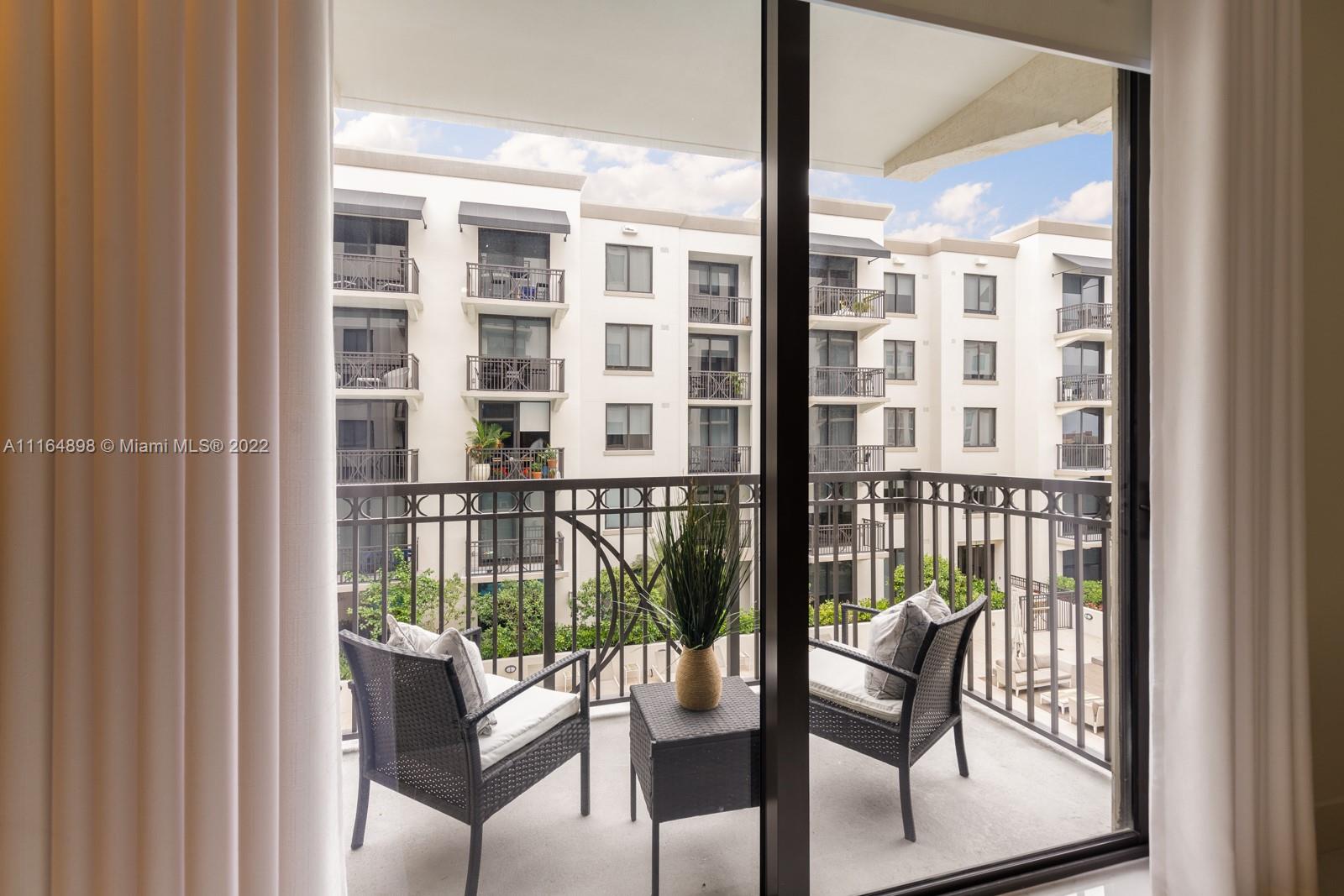 301 Altara Ave Unit: 606