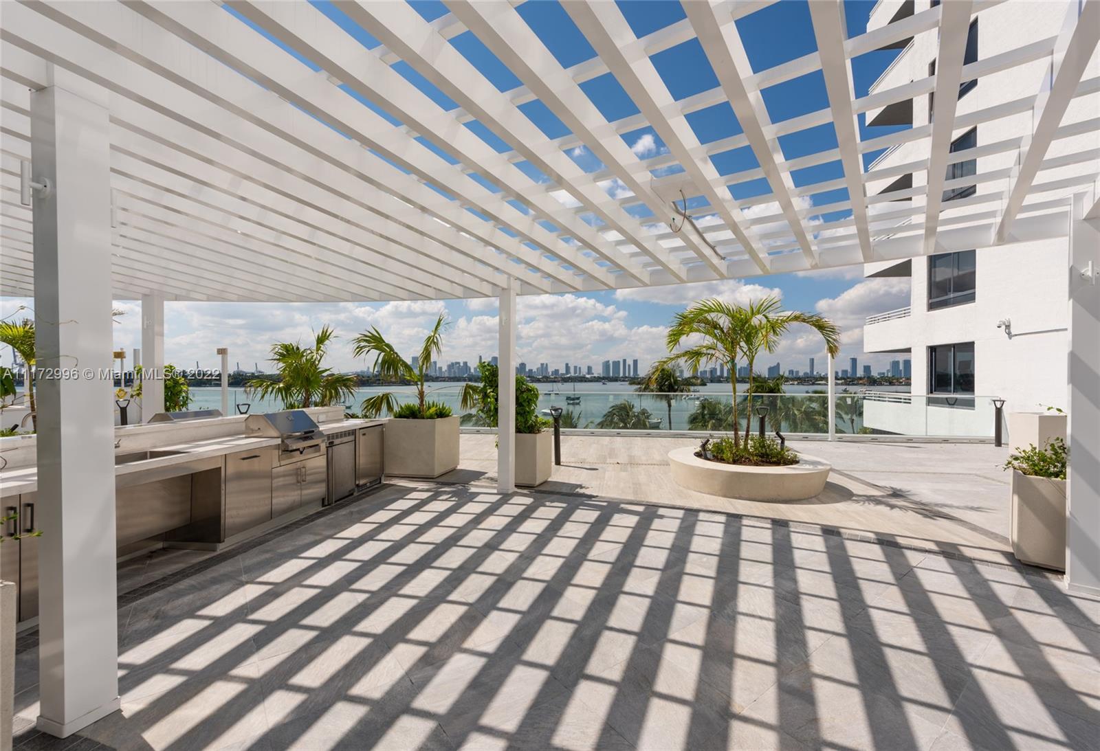 1330 West Ave Unit: 3005