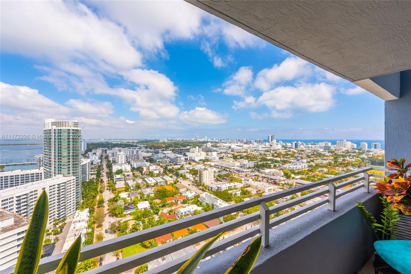 1330 West Ave Unit: 3005