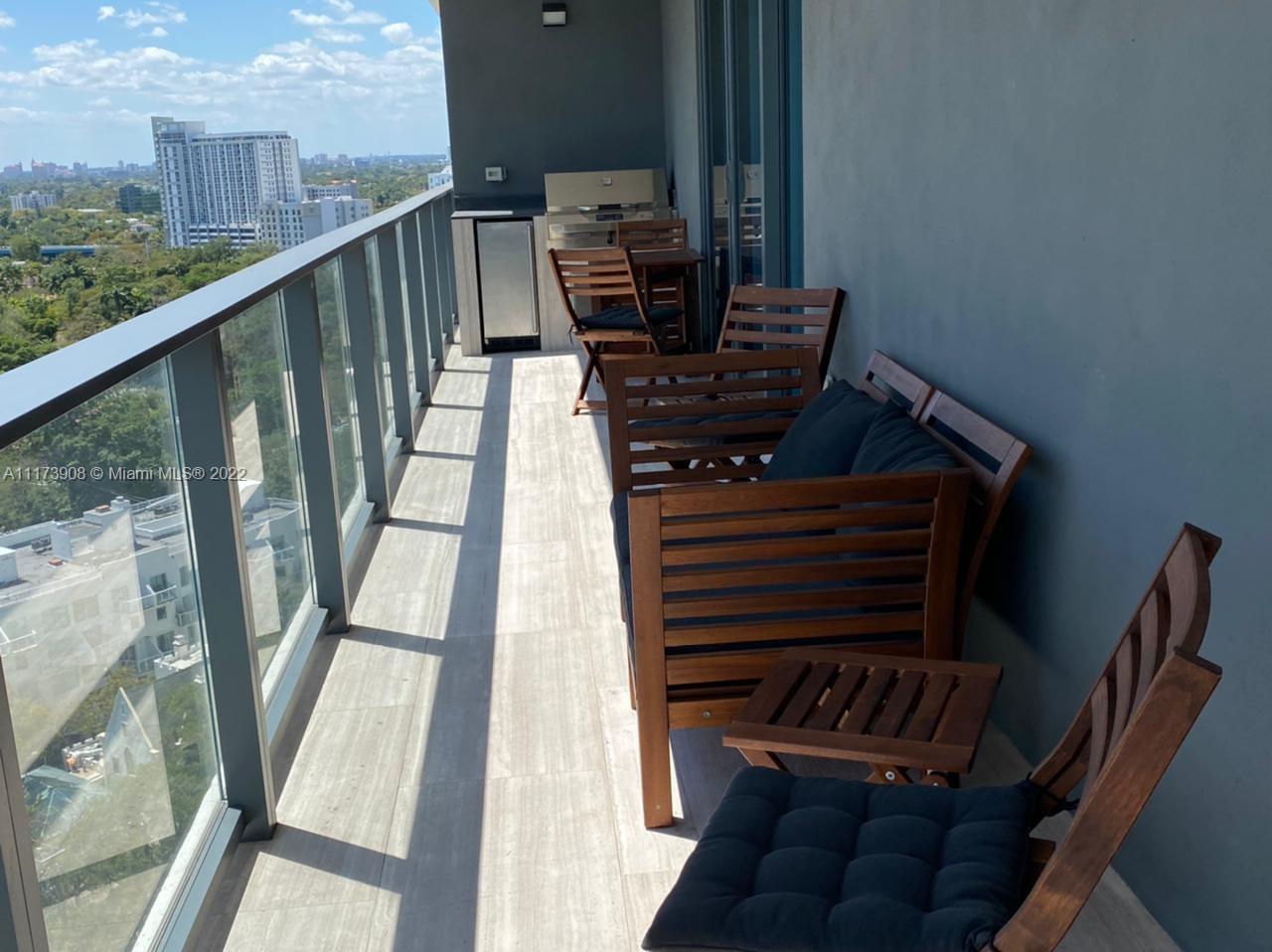 1451 Brickell Ave Unit: 1703