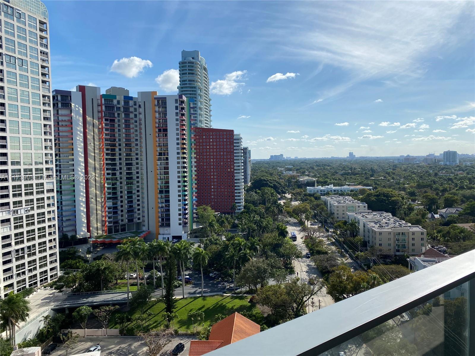 1451 Brickell Ave Unit: 1703