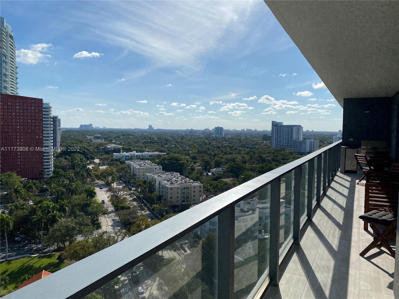 1451 Brickell Ave Unit: 1703