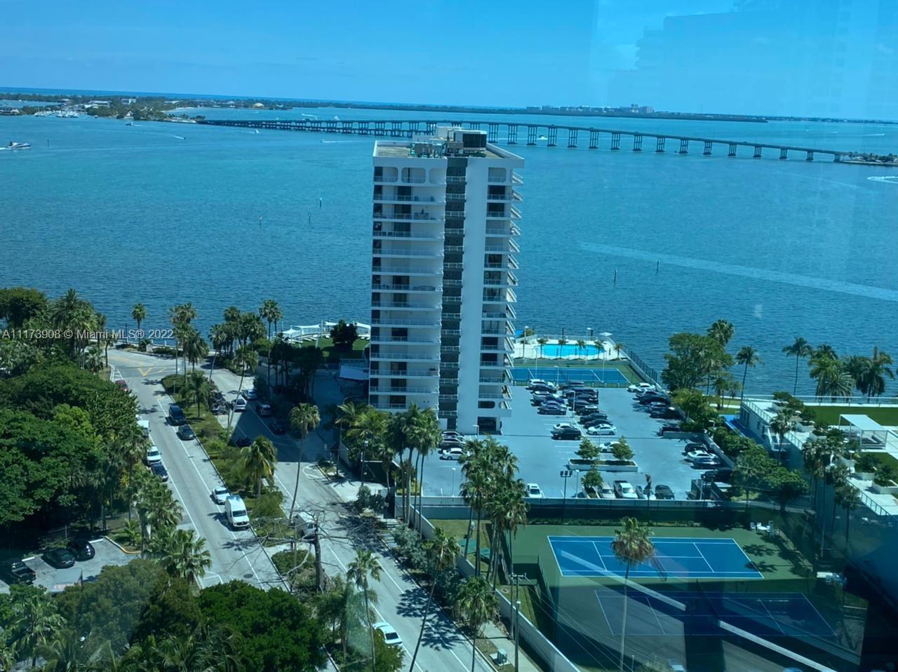 1451 Brickell Ave Unit: 1703