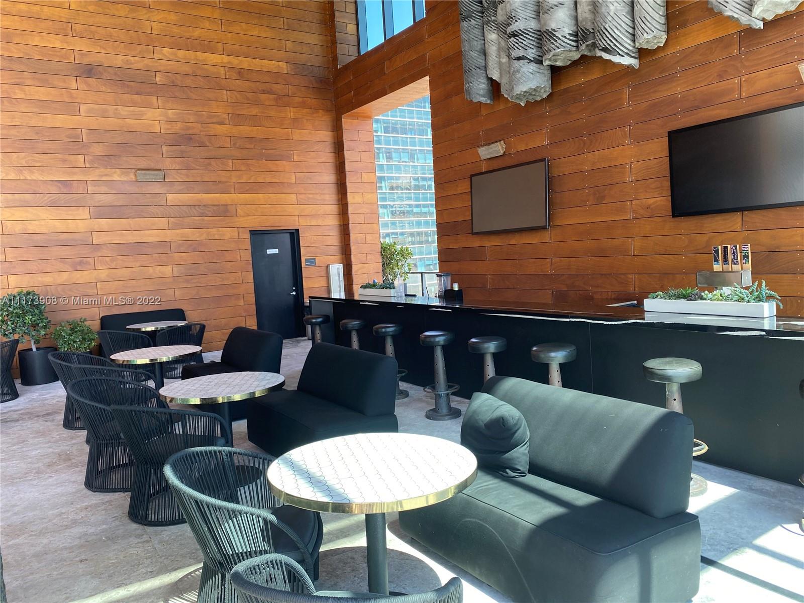 1451 Brickell Ave Unit: 1703